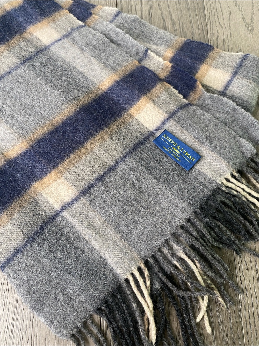 Joseph & Lyman Cashmere Gray Plaid Wool Scarf - Made In Germany - 1519